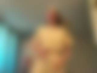 ZeniaArguello's Live Sex Cam Show