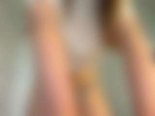 ZeniaArguello's Live Sex Cam Show