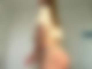 ZeniaArguello's Live Sex Cam Show