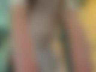 Live cam show with ZeniaArguello - HD on Camsoda
