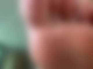 Live cam show with ZeniaArguello - Brown Hair Teen (18+) on Nude Chat * 1 On 1 Webcam Sex * Live Cam Show