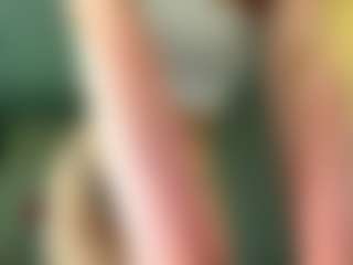 Live cam show with ZeniaArguello - Athletic College on realtime-chat