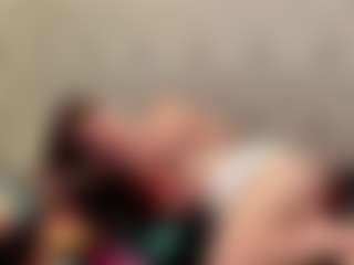 ZeniaArguello's Live Sex Cam Show