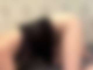 Live cam show with ZeniaArguello - Cute on Soda Cam