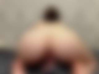 Live cam show with ZeniaArguello - Body Massage on Camsoda