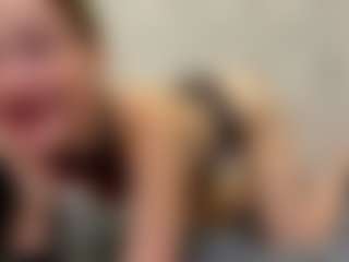 Live cam show with ZeniaArguello - Cute on TastyBlacksLive