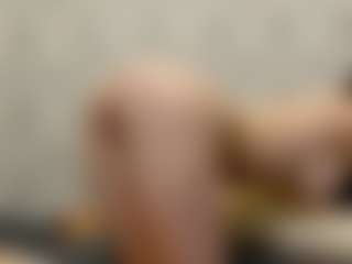 Live cam show with ZeniaArguello - Camel Toe on Camsoda