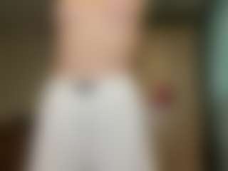 Live cam show with ZeniaArguello - Bikini on LiveSexCams6