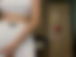 Live cam show with ZeniaArguello - Pov on Camsoda