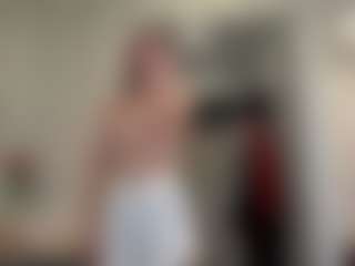 Live cam show with ZeniaArguello - Bikini on WildCum