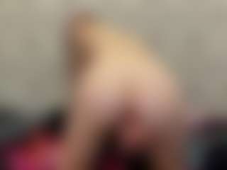 ZeniaArguello's Live Sex Cam Show