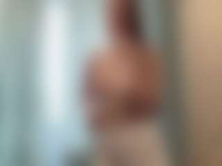 Live cam show with ZeniaArguello - College Brown Hair on Gym Cam Girls