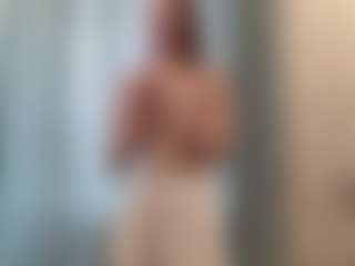 Live cam show with ZeniaArguello - Camel Toe on Camsoda