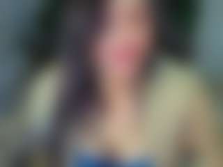 Anthonella-Stone-T MILF webcam performer live streaming