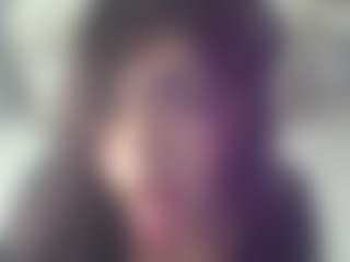 Live cam show with Babi-S - New Petite on livesuperchat.net