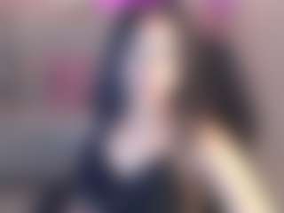Live cam show with Babi-S - Pretty on TastyBlacksLive