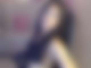 Live cam show with Babi-S - Pretty on Dolls Live