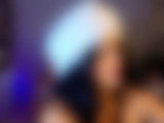 Spettacolo in cam dal vivo con Babi-S - Bondage su Camsoda