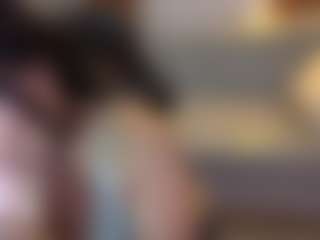 BELLABIGTITS's Live Sex Cam Show