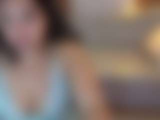 BELLABIGTITS's Live Sex Cam Show