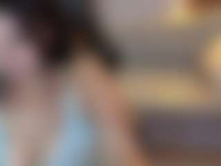 BELLABIGTITS's Live Sex Cam Show