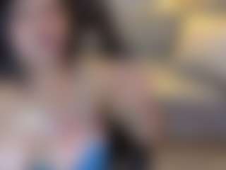 BELLABIGTITS's Live Sex Cam Show