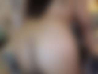 Live cam show with BELLABIGTITS - Tattoos on StripNow