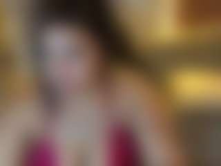 Live cam show with BELLABIGTITS - New Spank on hrnylive.com