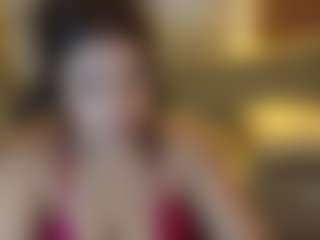 Live cam show with BELLABIGTITS - New Shaved Pussy on milfzrlive.com