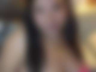 BELLABIGTITS's Live Sex Cam Show