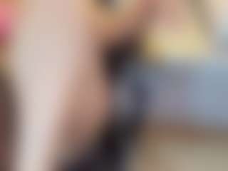 Live cam show with BELLABIGTITS - Twerk on Camsoda