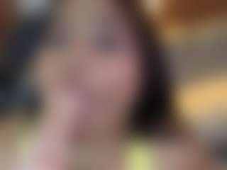 Live cam show with BELLABIGTITS - New White on Camsoda | colombia