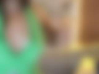 BELLABIGTITS's Live Sex Cam Show