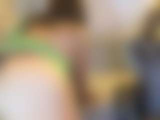 BELLABIGTITS's Live Sex Cam Show