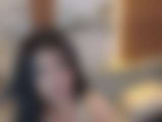 BELLABIGTITS's Live Sex Cam Show