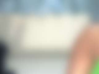 Live cam show with BELLABIGTITS - Moaning on Soda Cam
