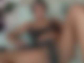 CandyLips4's Live Sex Cam Show