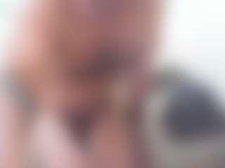 Live cam show with EnteoDelico - White on CamwithHer | ecuador