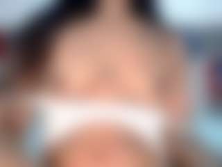 LUNA-MARIN's Live Sex Cam Show