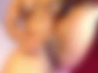 LUNA-MARIN's Live Sex Cam Show