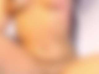 LUNA-MARIN's Live Sex Cam Show