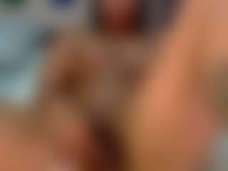 LUNA-MARIN's Live Sex Cam Show