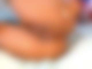 LUNA-MARIN's Live Sex Cam Show