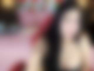 Live cam show with Mackenziie - New Foot Fetish on TeamSkeetLive