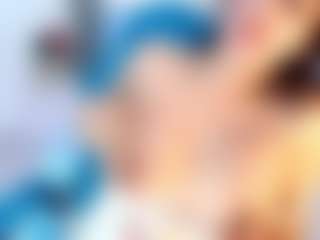 Live cam show with Mackenziie - Bikini on Milfs Live
