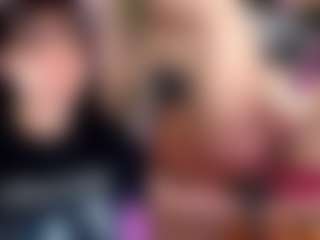 NanachiCook's Live Sex Cam Show