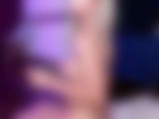 Peyton-gh1's Live Sex Cam Show