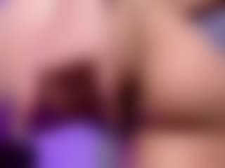 Live cam show with Peyton-gh1 - New Lovense on Camming Site