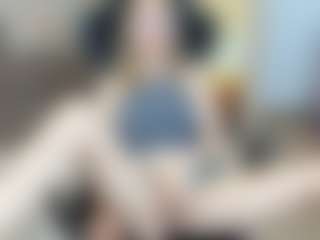 Live cam show with SquirtNalia - Curvy on crypto-cams