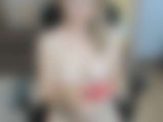 Live cam show with SquirtNalia - MILF on Soda Cam